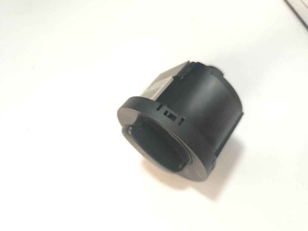 Volkswagen PASSAT B6 2008 Light switch 1K0941431N