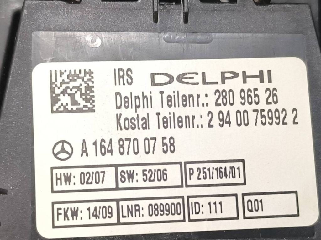 Mercedes-Benz MB ML W164 2007 front seat light A1648700758