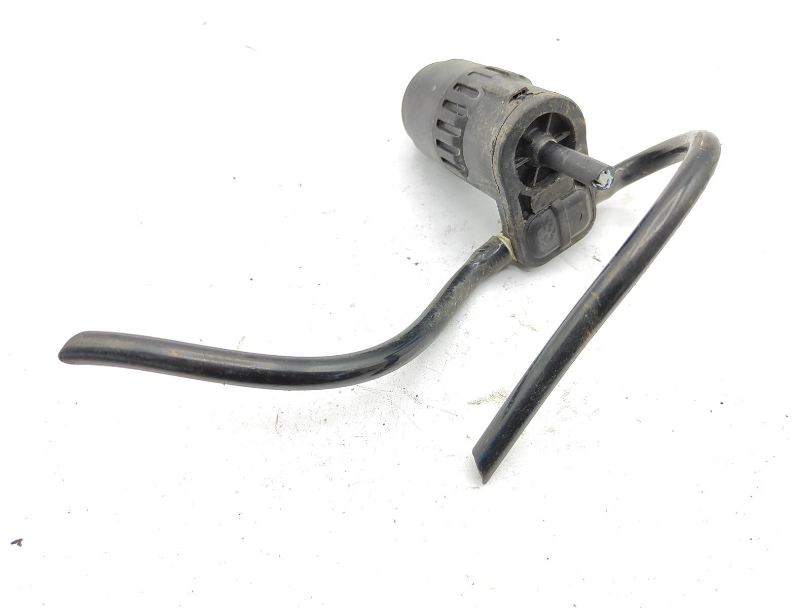 Alfa Romeo GT 1.9JTD 110kW 2004 Windscreen Washer Fluid Tank Reservoir Pump