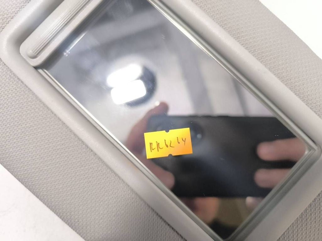 Audi A6 S6 C6 4F 2008 sun visor 4F0857551