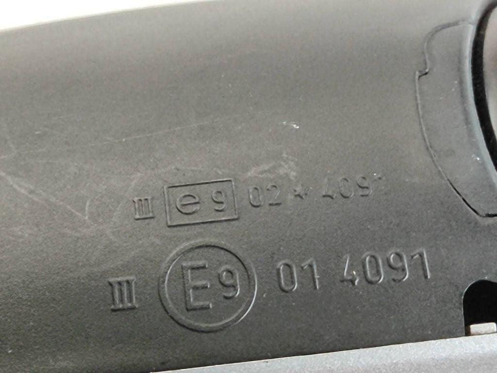 Peugeot 607 2001 Right electric wing mirror E9014091