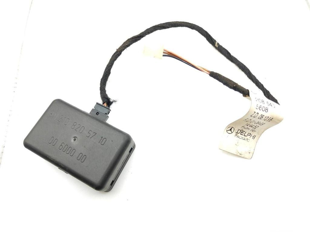 Mercedes-Benz E W210 2000 Rain sensor 2108205710