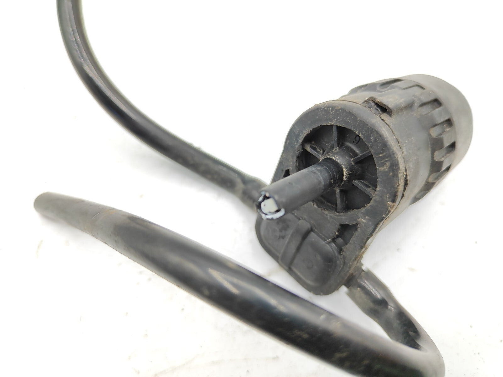 Alfa Romeo GT 1.9JTD 110kW 2004 Windscreen Washer Fluid Tank Reservoir Pump