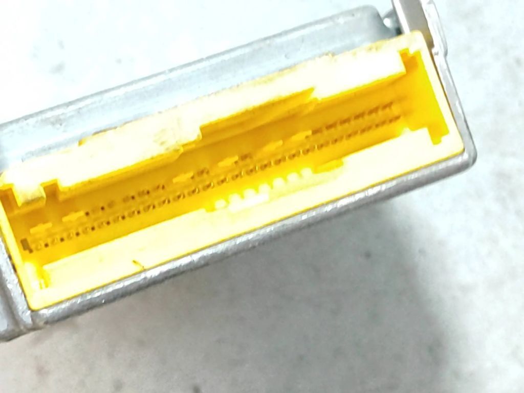 Audi A4 S4 B5 8D 1996 Safety Control unit module 8D0959655C