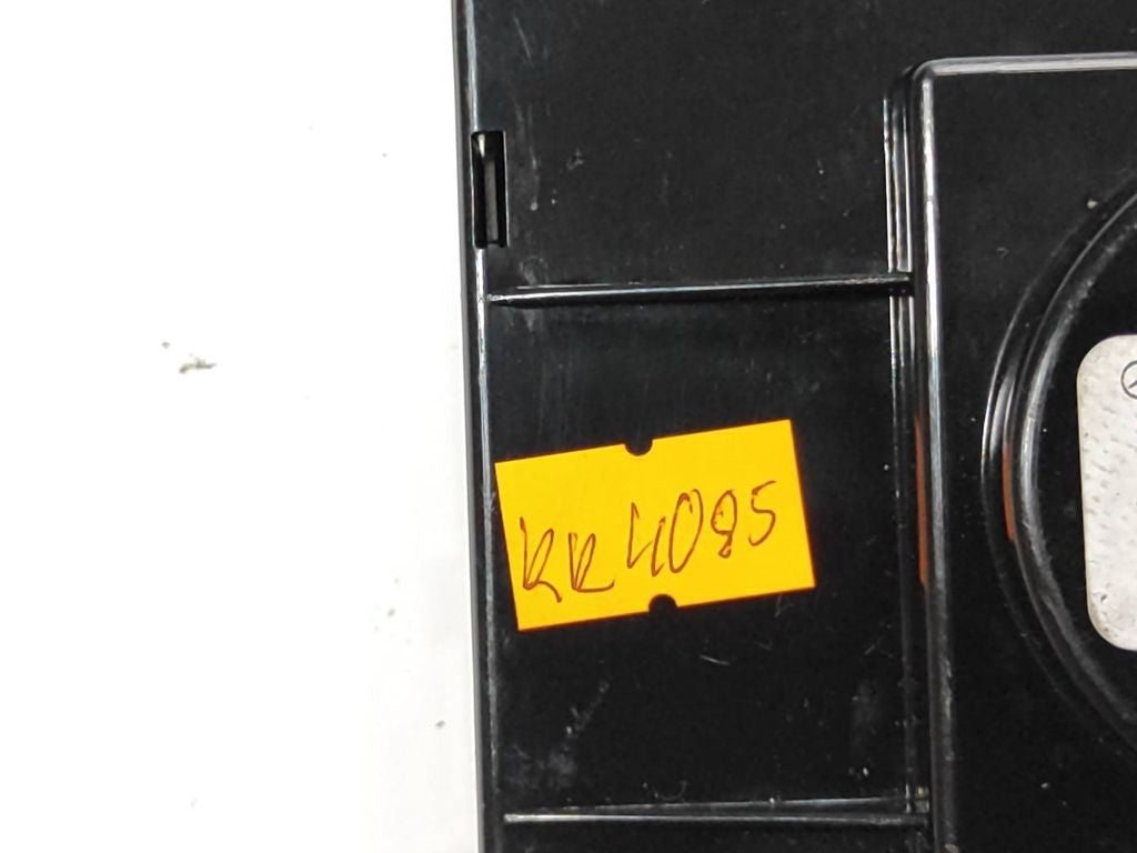 Mercedes-Benz C W204 2007 Aerial antenna amplifier A2048702789