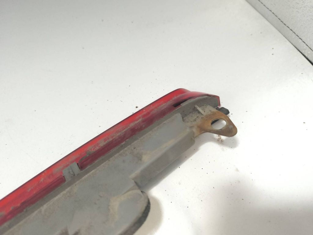 Toyota Avensis T250 2006 Rear Third brake center stop light 0553