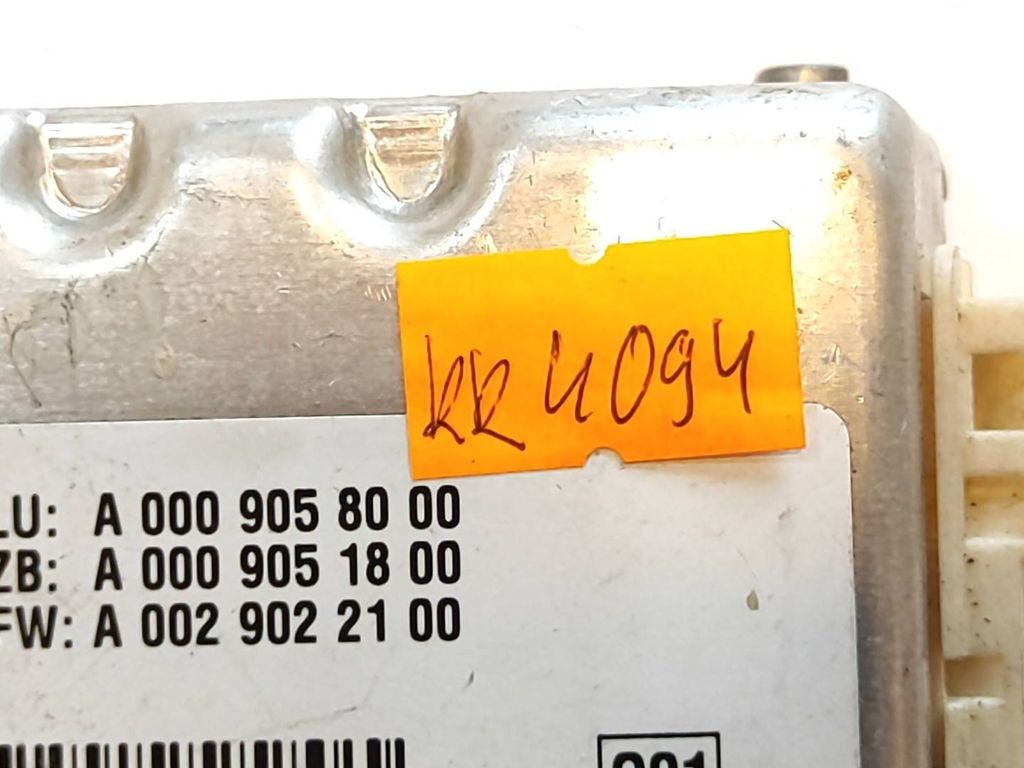 Mercedes-Benz E W212 2009 windscreen camera A0009058000