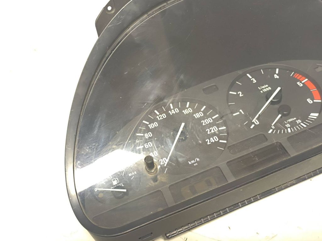 BMW 5 E39 2002 Diesel speedometer instrument cluster 62116907018