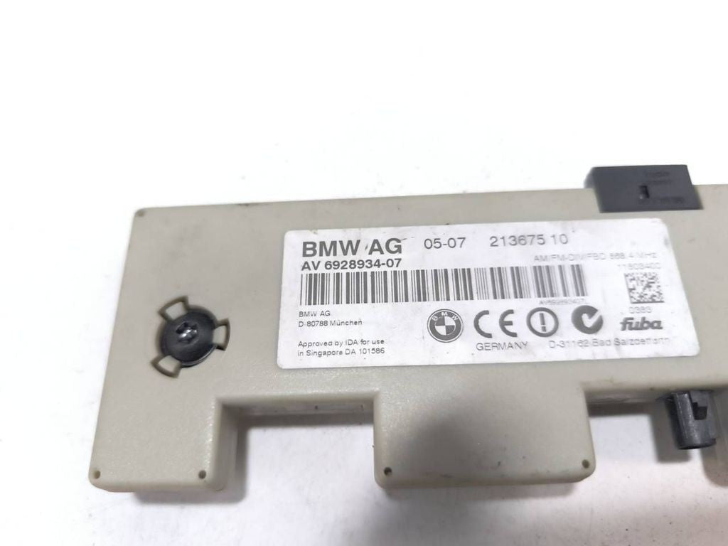 BMW 3 E90 E91 2008 Aerial antenna amplifier 6928934