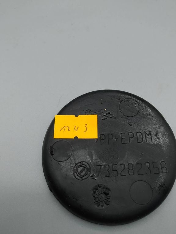 Alfa Romeo 147 2003 Cup holder pad mat 735282356