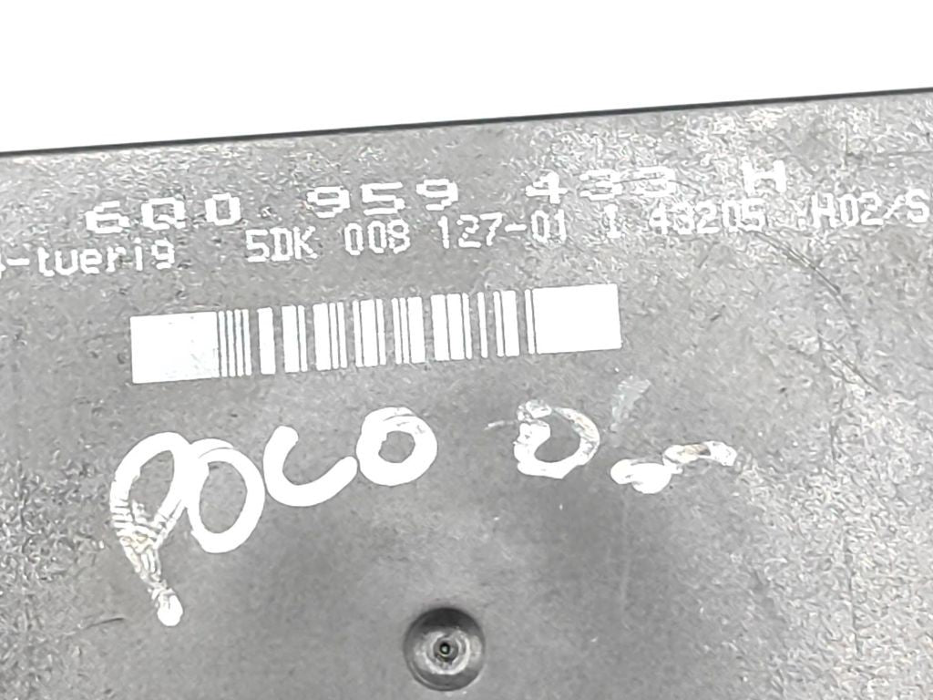 Volkswagen Polo 2003 Comfort convenience body control module 6Q0959433H