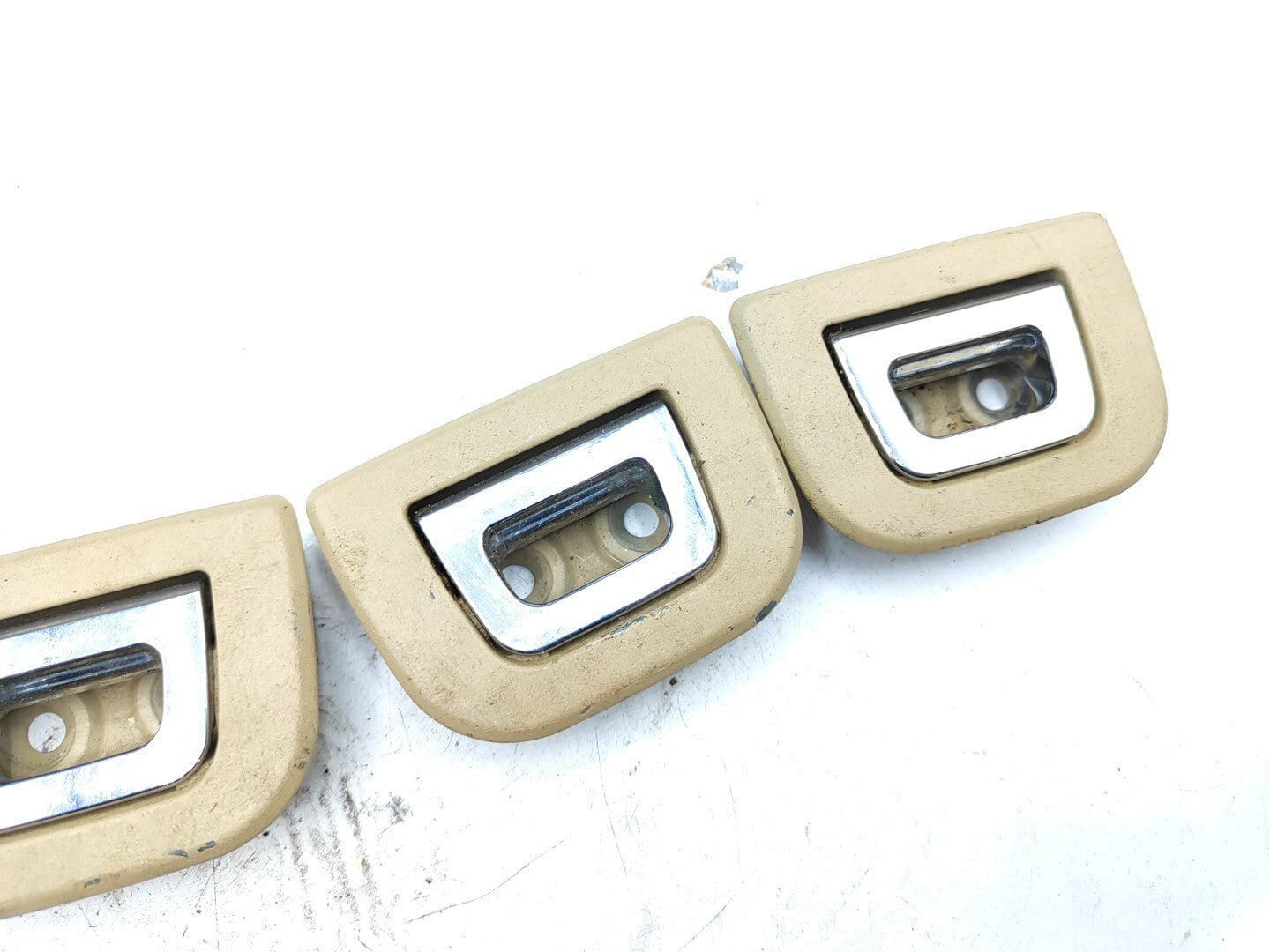 BMW E61 530D 170kW 2006 Estate Rear Boot Tailgate Clip Hook Set