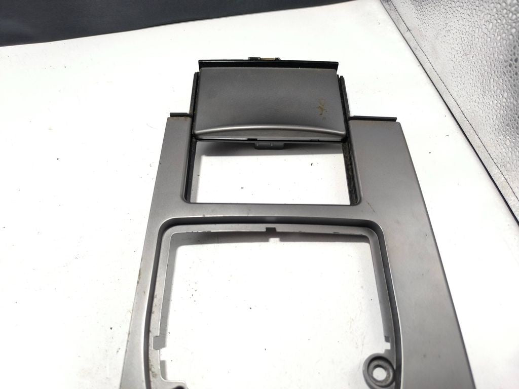 BMW 5 E60 E61 2005 RHD Gear shifter surround trim plastic 7129645