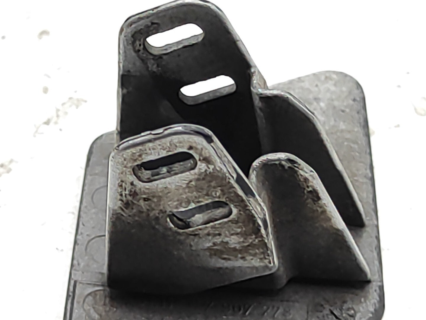 BMW 3 Series E90 E91 Front Left Side Spray Nozzle Washer Flap Cover 51117907273