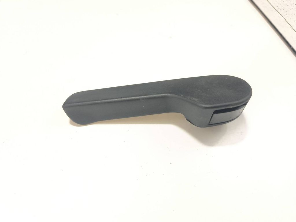 Volkswagen PASSAT B6 2008 bonnet hood release handle 1J1823533C