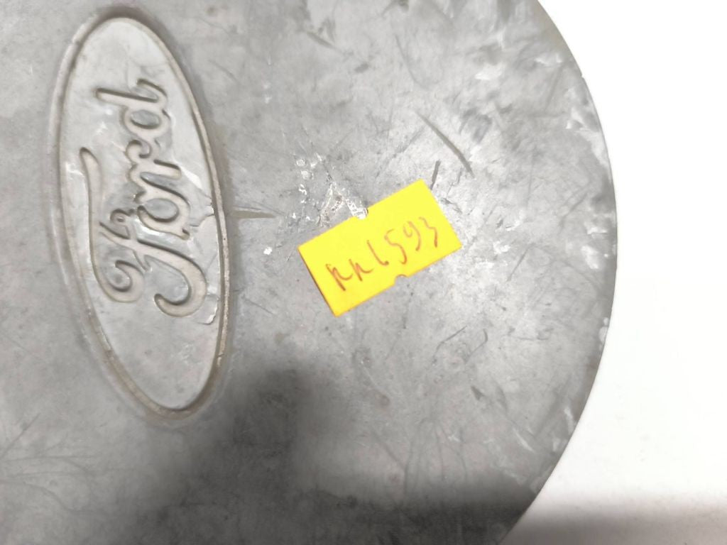 Ford Mondeo MK I 1994 Original wheel cap 93BB1130HB