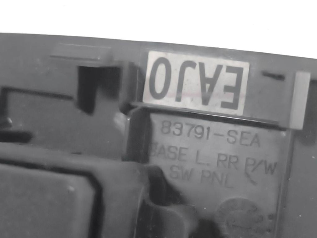 Honda Accord 2004 Electric window control switch 83791SEA