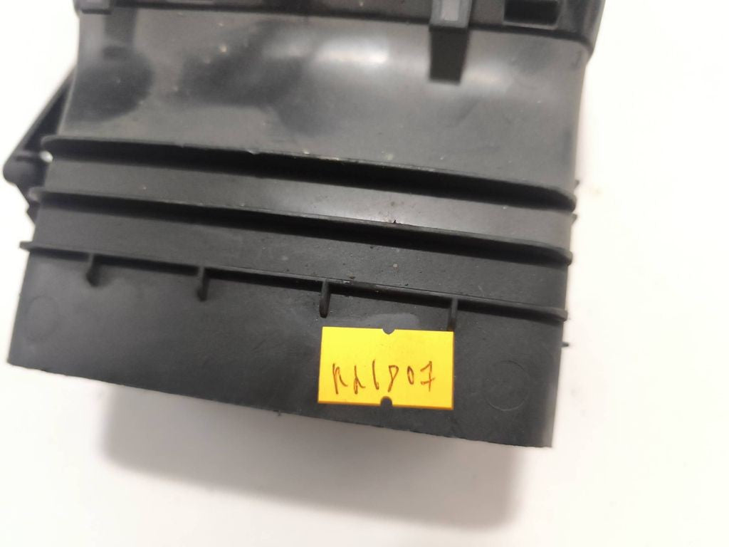 Ford Mondeo Mk III 2002 dash center air vent grill 4S71A018B09AAW
