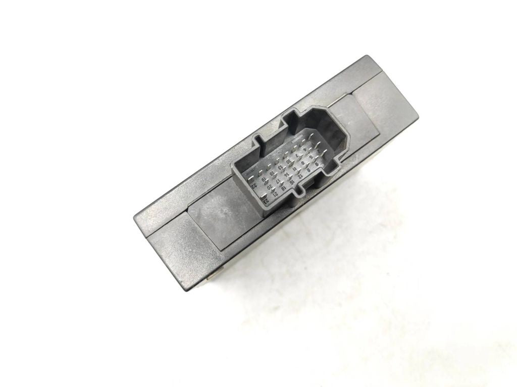 Volkswagen Golf 1.9TDI 2000 Comfort convenience body module 1J0959799Q