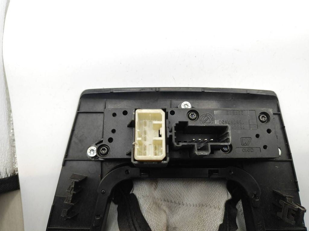 Alfa Romeo 159 2007 LHD Gear shifter surround trim plastic silver 156067820