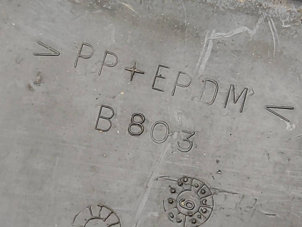 Alfa Romeo 156 1998 Front bumber plate surrounds holder frame