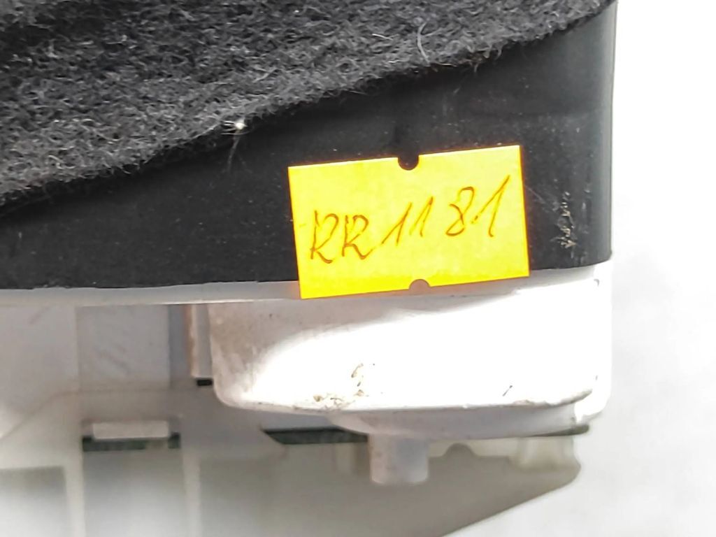 Audi A4 S4 B5 8D TDI 1997 Diesel speedometer instrument cluster 8D0919860E