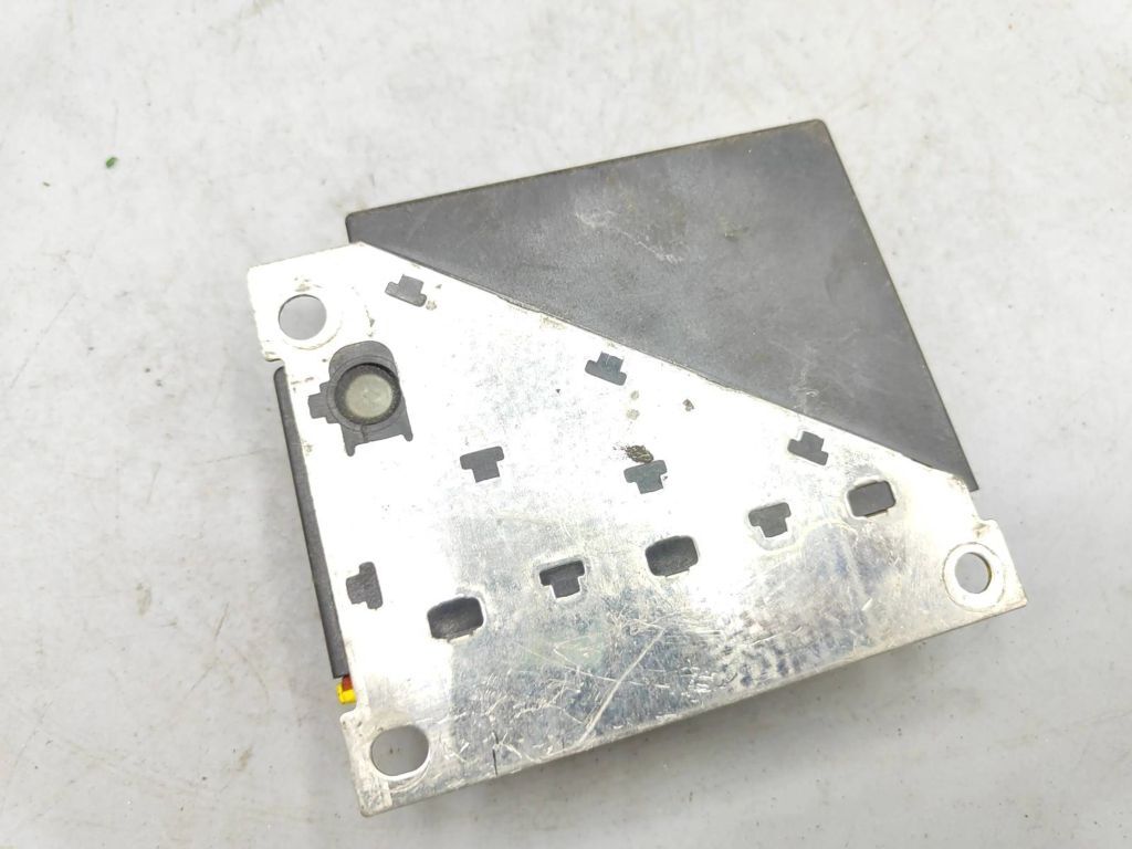 Volkswagen VW PASSAT B6 2006 Safety Control unit module 3C0909605M
