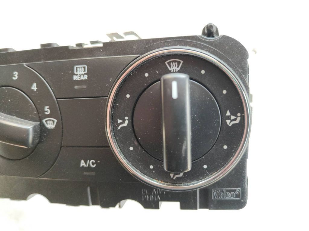 Mercedes-Benz A W169 2004 Climate control unit module A1698301785