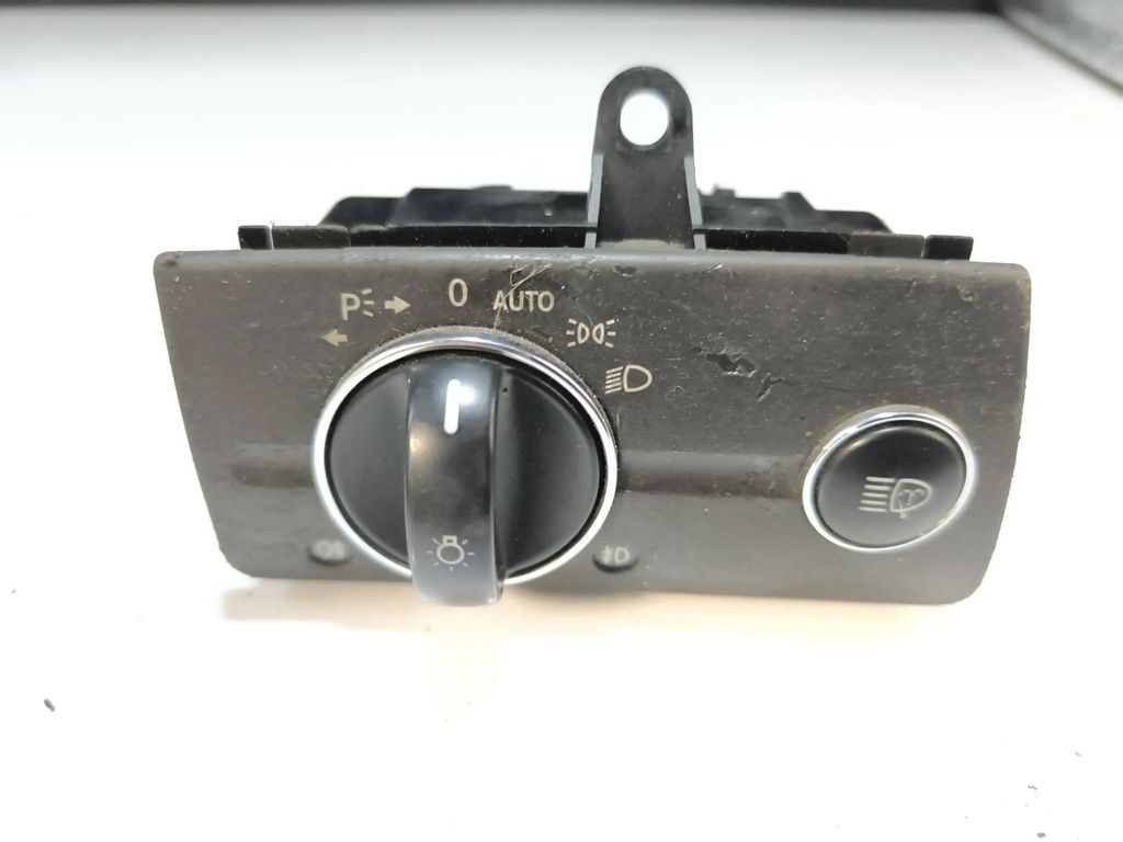 Mercedes-Benz E W211 2003 Headlight Light switch button 2115450104