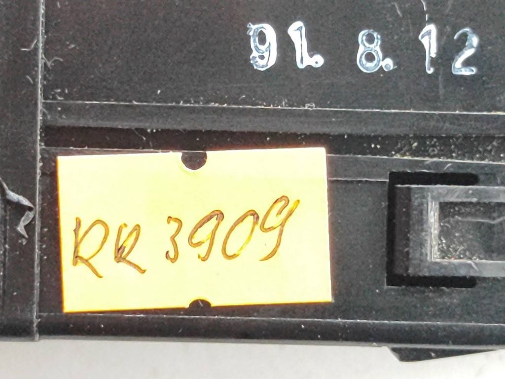 Honda Civic 1995 Windscreen window heater switch M11818