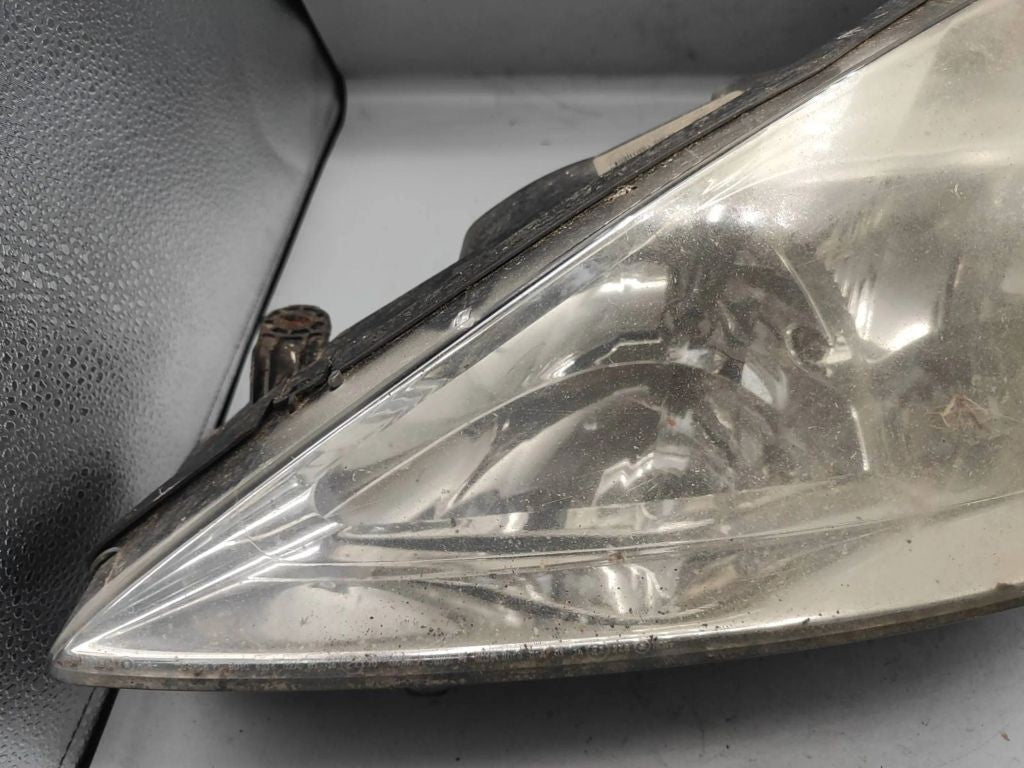 Peugeot 607 2001 Left headlight headlamp 9641958880