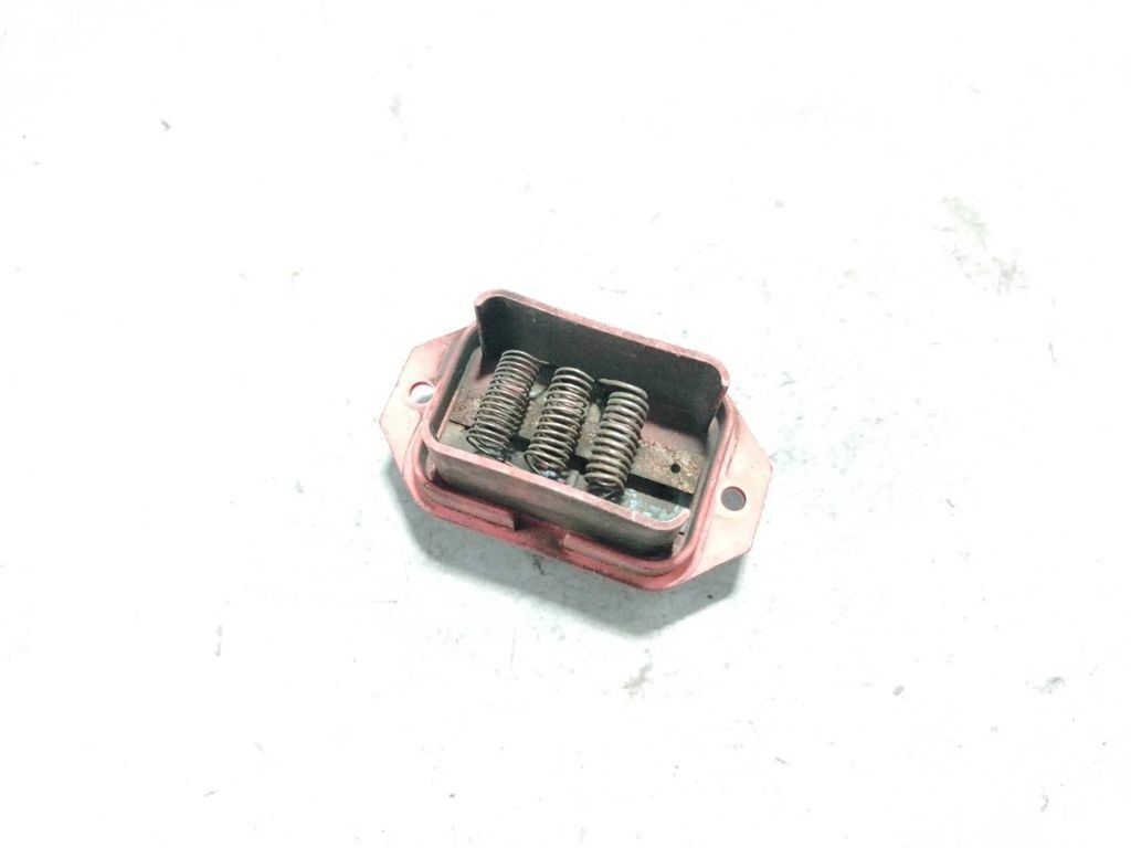 Audi 100 S4 C4 1991 Heater regulator blower fan resistor 4A0959127