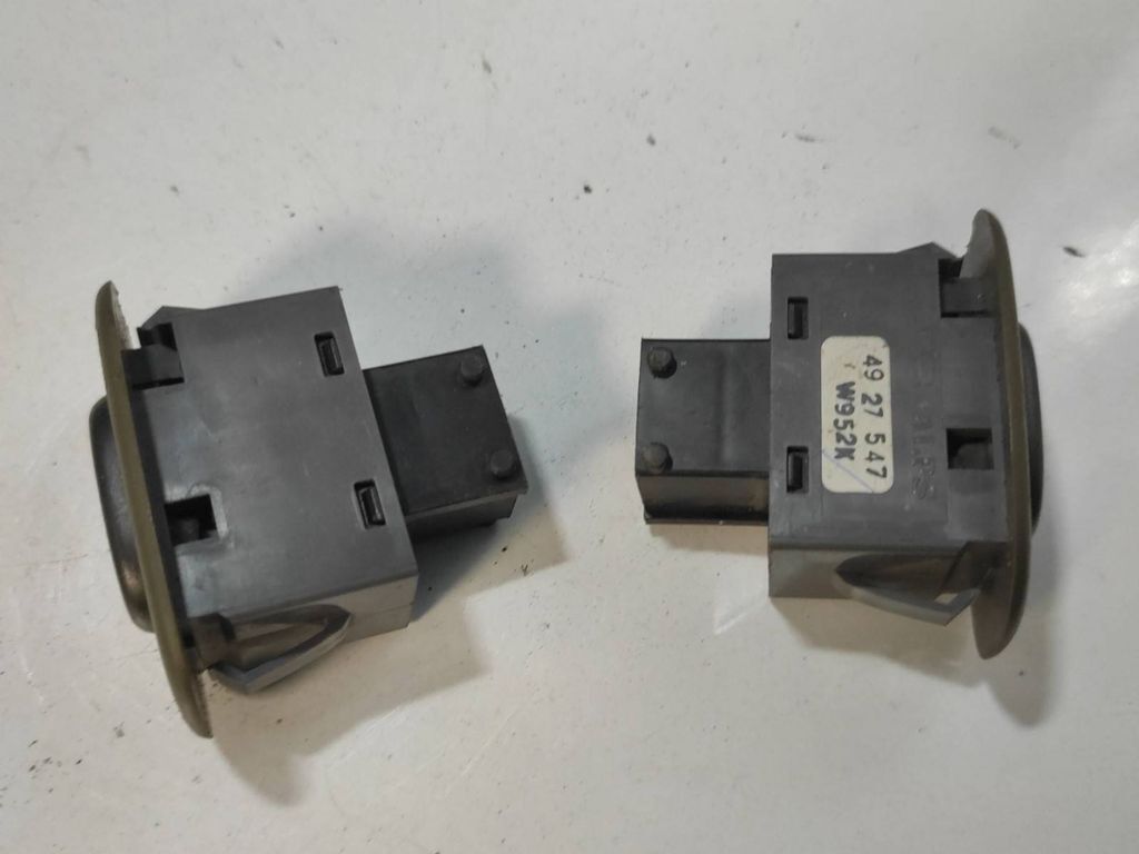 Saab 9-5 2.0T 110kW Petrol 2000 Electric window control switch 4927547