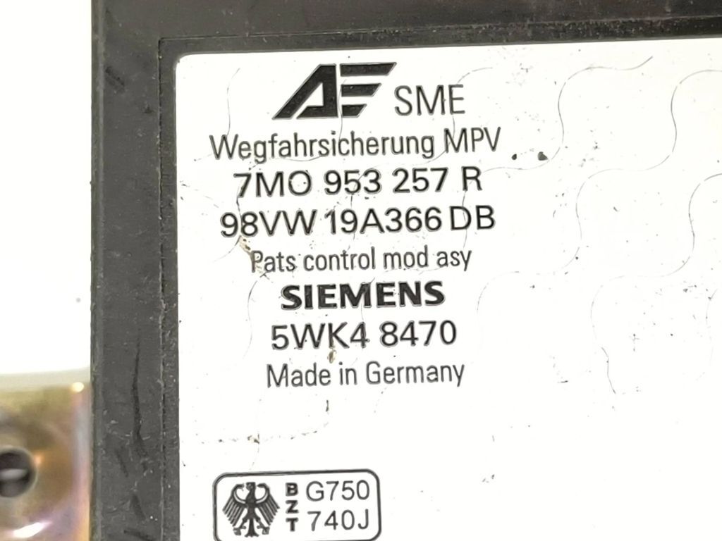 Volkswagen Sharan 1997 Immobilizer control unit module 7M0953257R