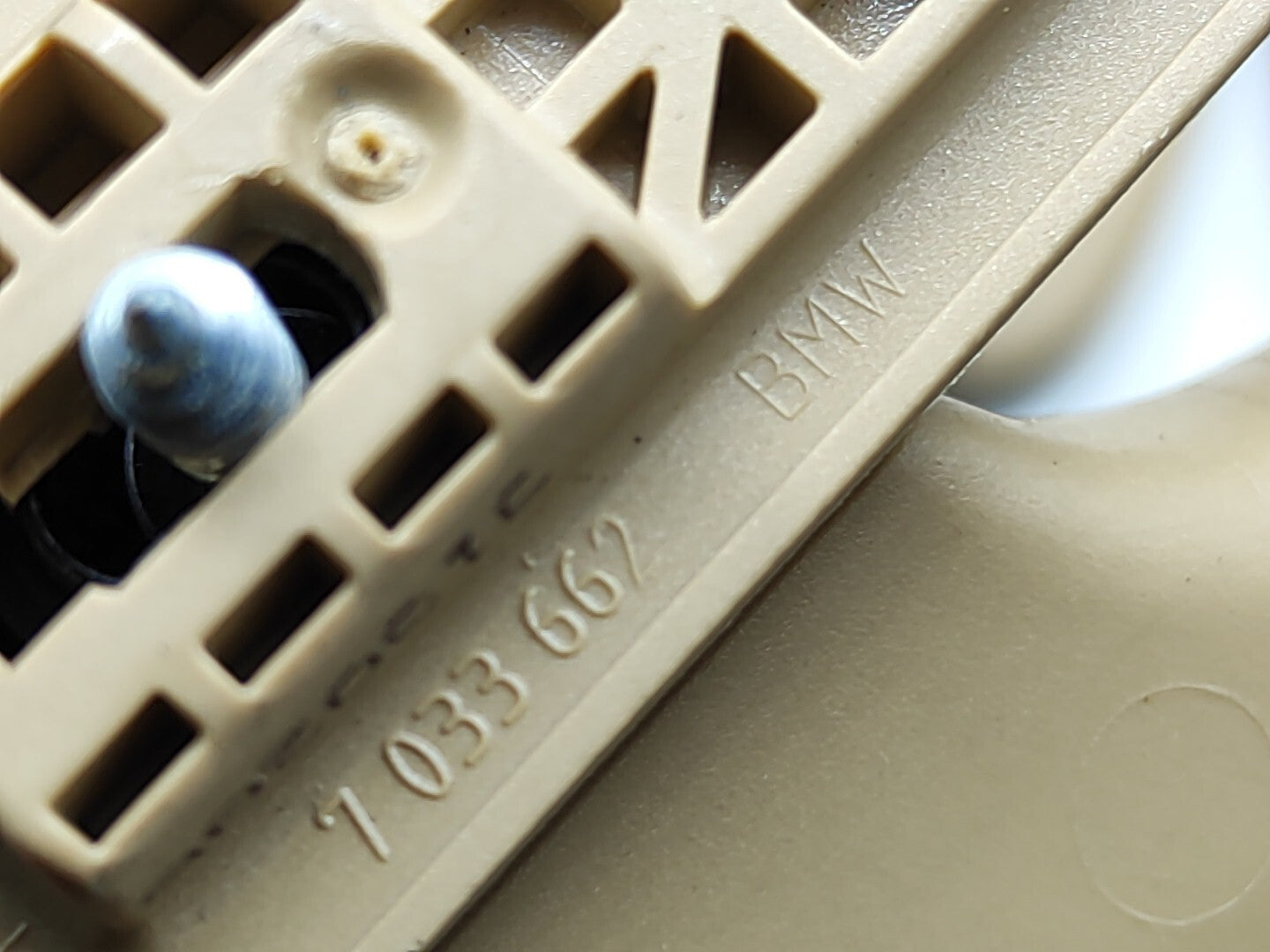 BMW 5 Series E61 530D 170kW 2006 Roof Grab Handle Set 7033662