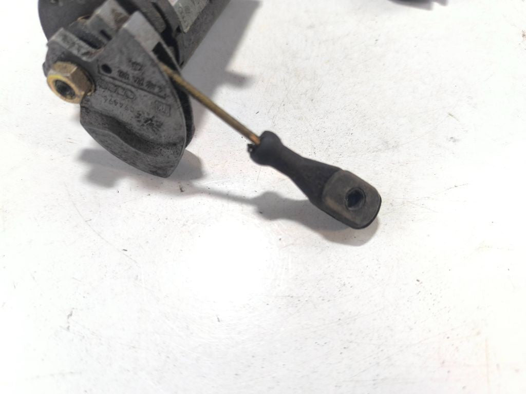Volkswagen PASSAT B4 1995 Diesel accelerator throttle pedal sensor 0205001037
