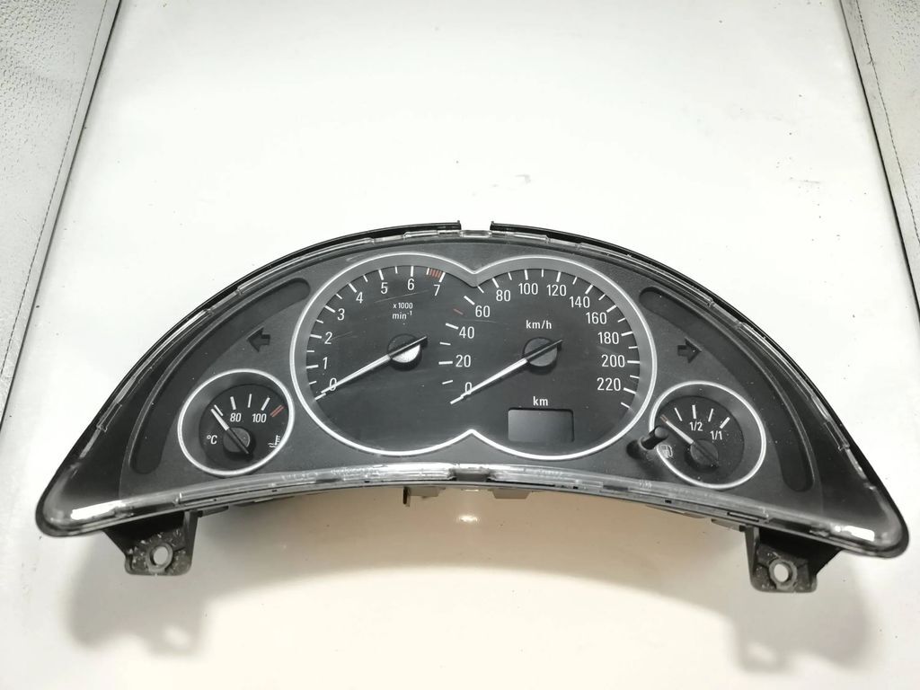 Opel Tigra B 1.4i 2005 LHD Petrol speedometer instrument cluster 13173364WW