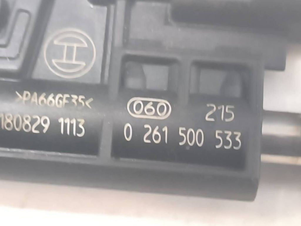 BMW M4 F82 F83 2017 S55 Engine fuel injector 0261500533