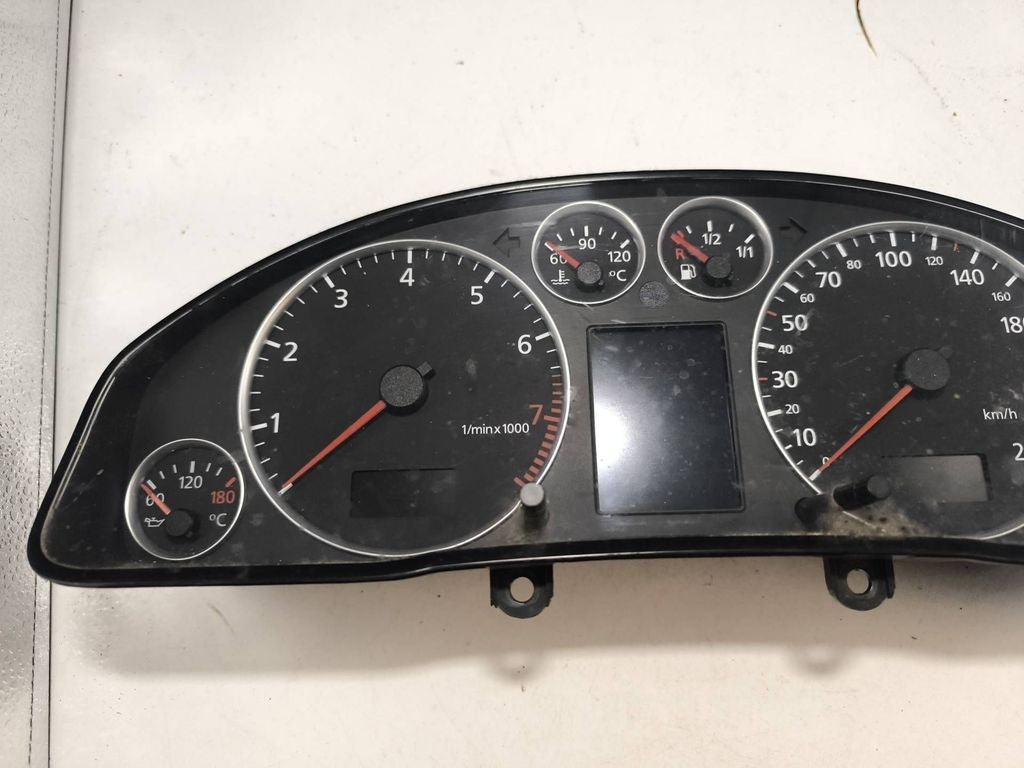 Audi A6 S6 C5 4B 3.0 2001 Petrol speedometer instrument cluster 4B0920933J