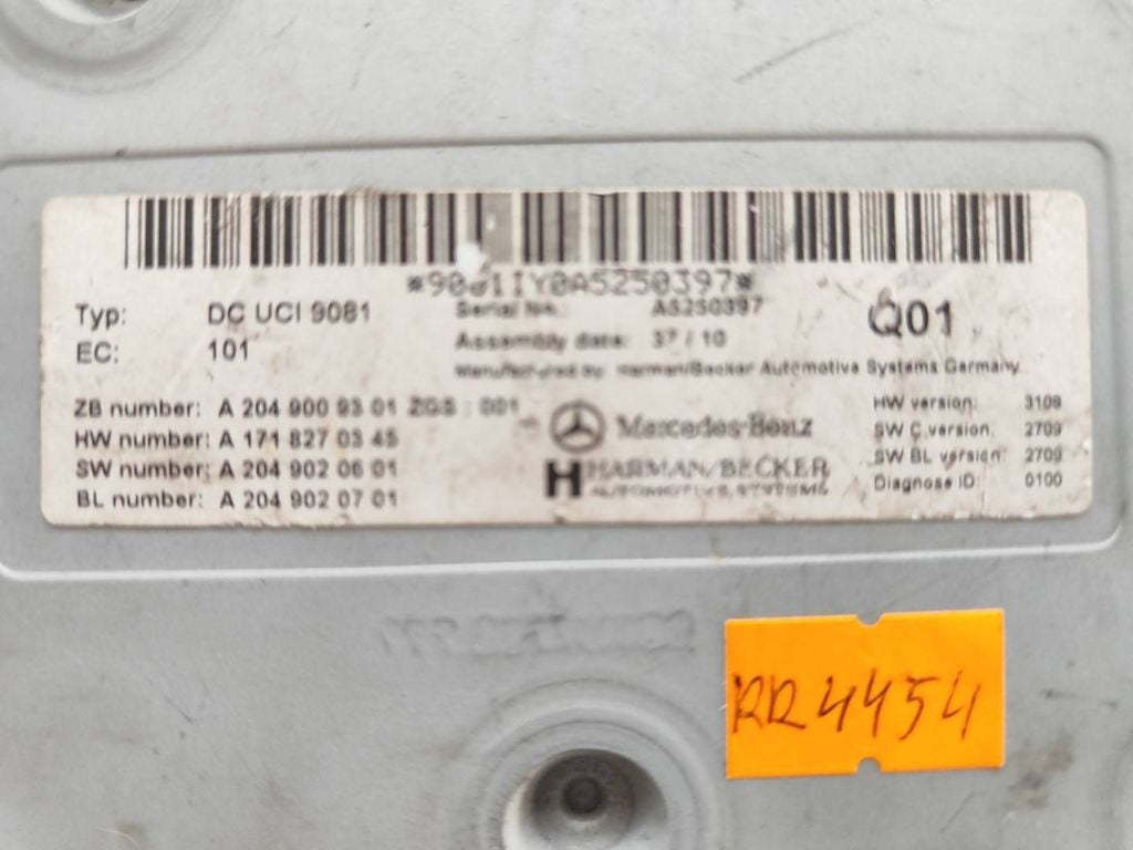 Mercedes-Benz C W204 2012 Head unit multimedia control A2049009301