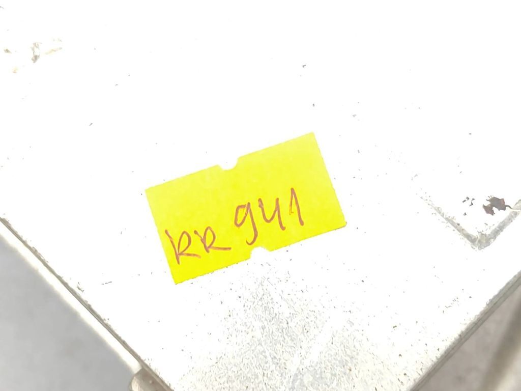 Audi A6 C5 4B 2.5TDI 2003 GPS navigation control unit module 4B1919894B