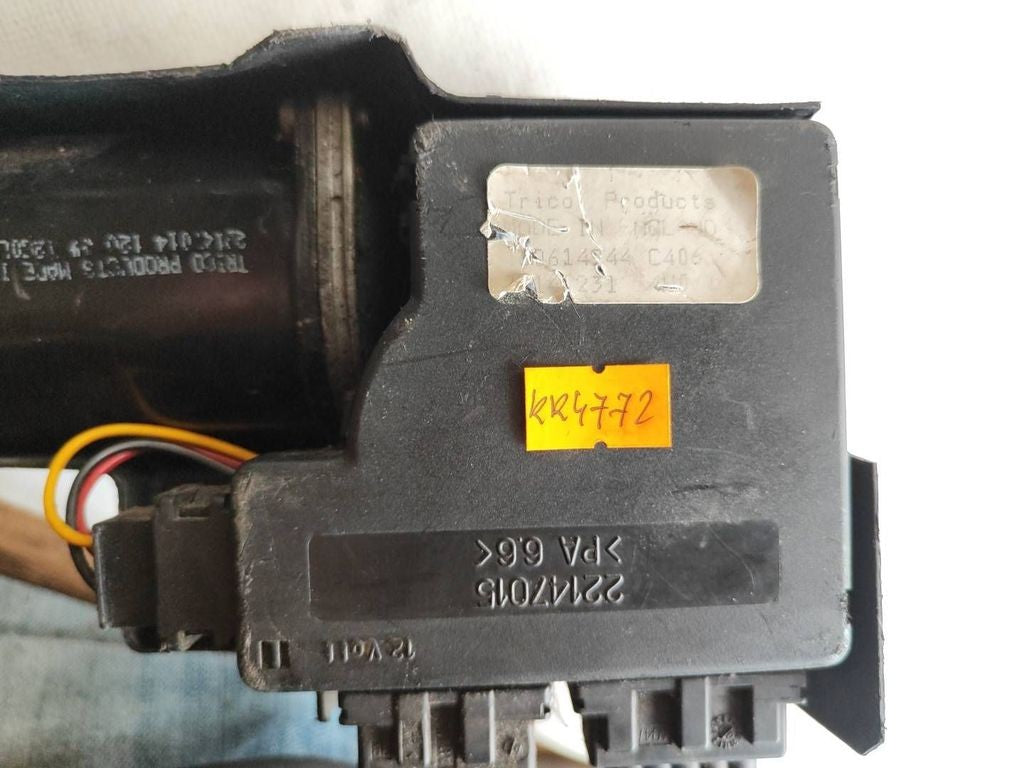 Alfa Romeo 166 2001 LHD Front wiper motor 22147015