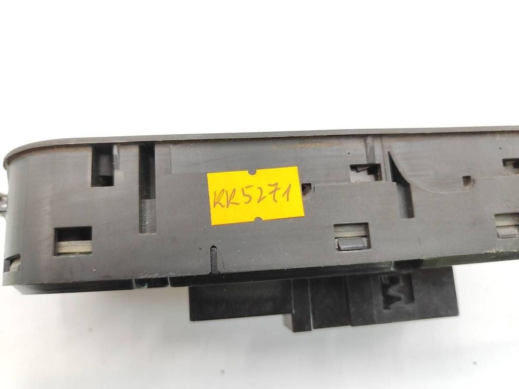 Opel Zafira B 2006 Electric window control switch 13228698