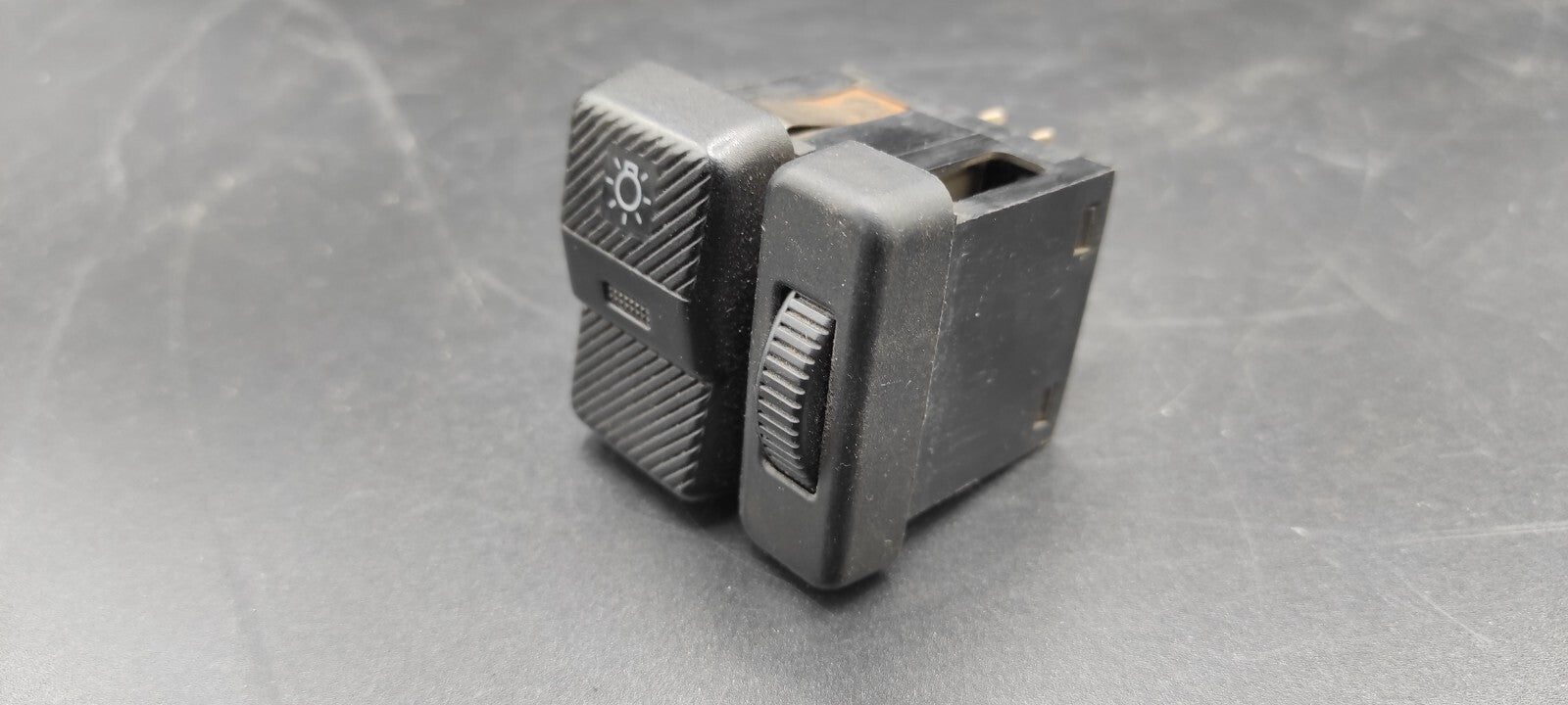 Volkswagen VW Passat B3 1990 HeadLight Adjust Switch Button 7941531