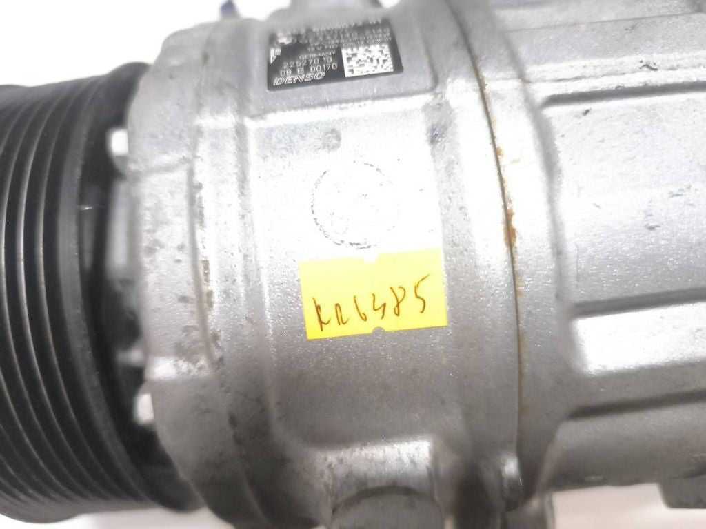 BMW M4 F82 F83 S55 2017 Engine air con AC compressor pump 6805072