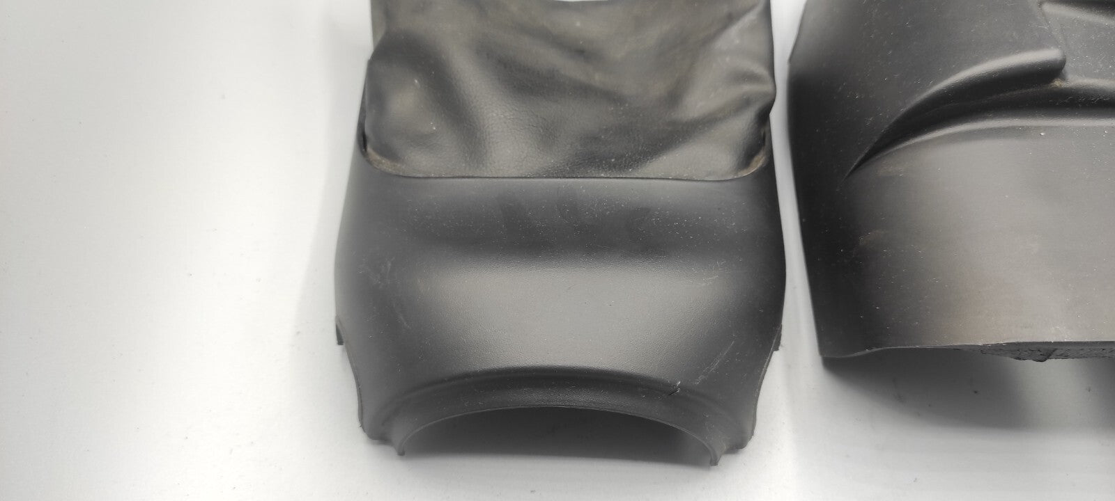 Alfa Romeo 156 SW 2.4JTD 110kW 2002 LHD Steering Column Surround Trim 156028685