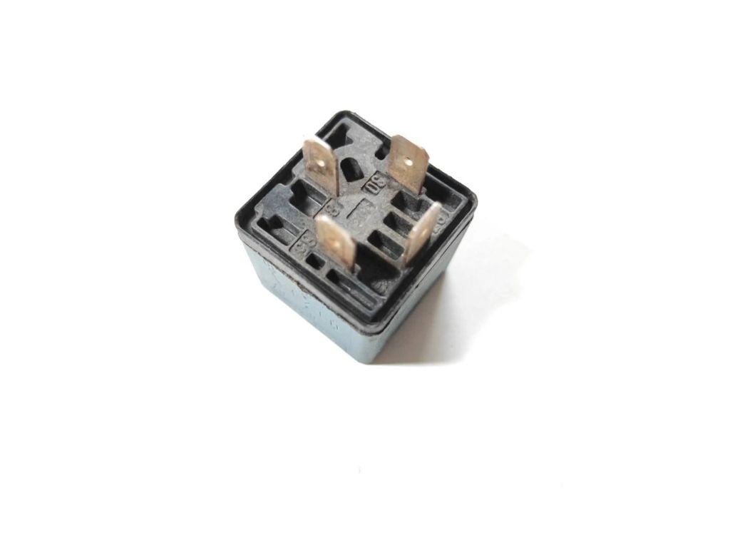 BMW 3 E36 1992 relay 0332014454