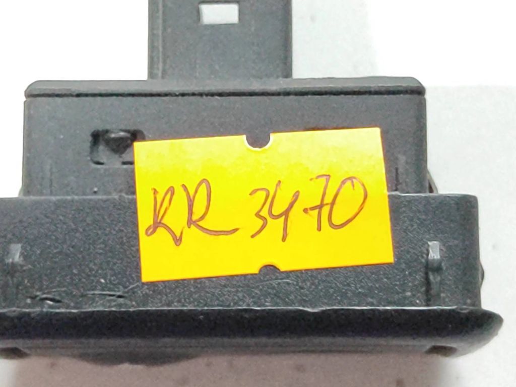 BMW 320 E36 1992 Electric window control switch button 1387387