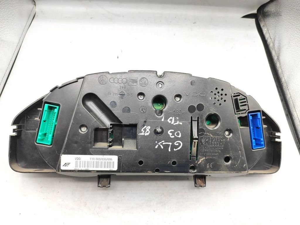 Ford Galaxy 1.9TDI 2002 Diesel speedometer instrument cluster 7M5920800E