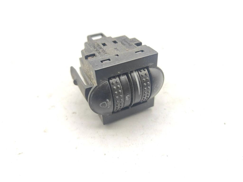 Volkswagen PASSAT B5 2000 Headlight level height control switch